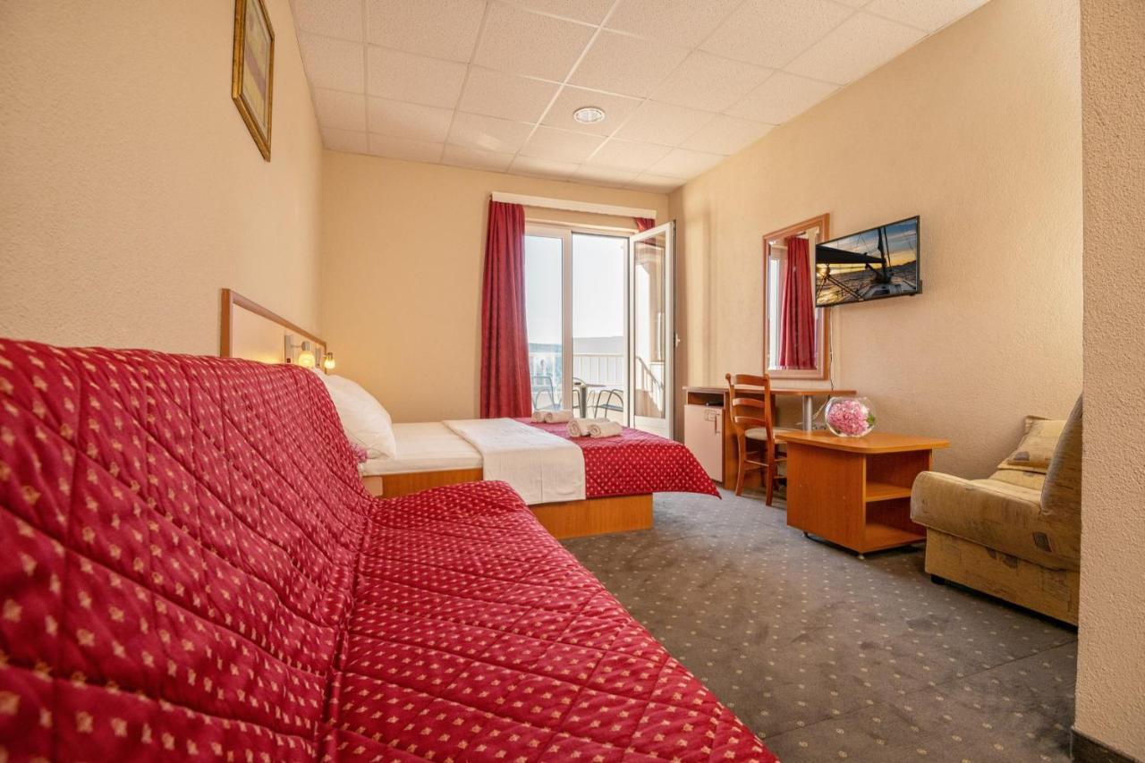 Hotel Luna Neum Esterno foto