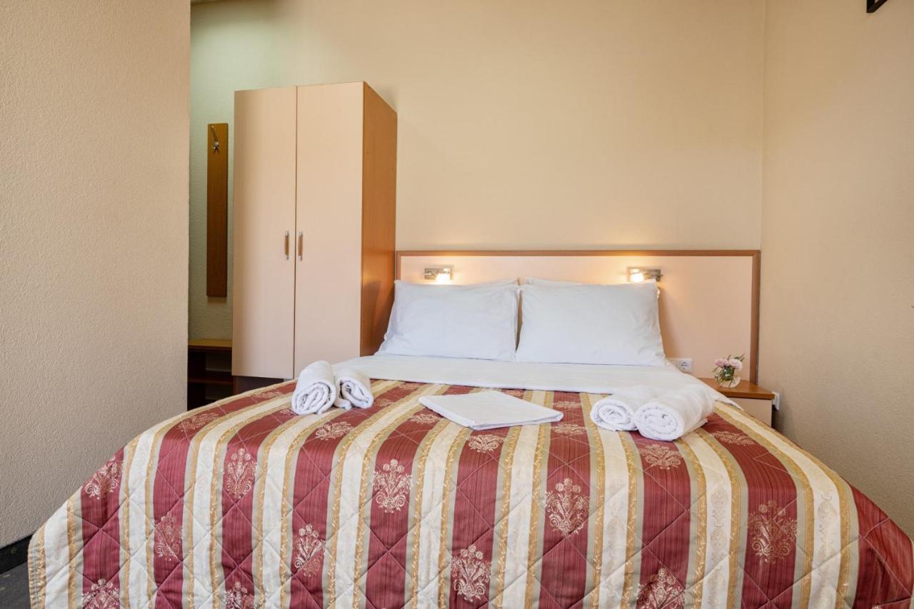 Hotel Luna Neum Esterno foto