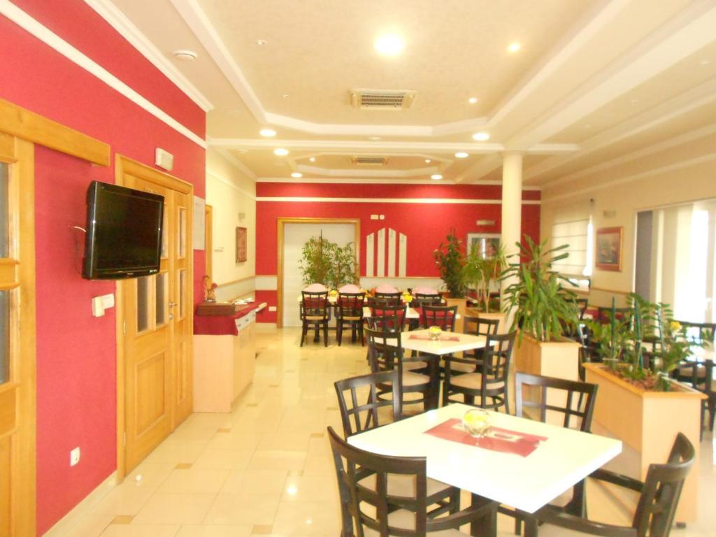 Hotel Luna Neum Esterno foto